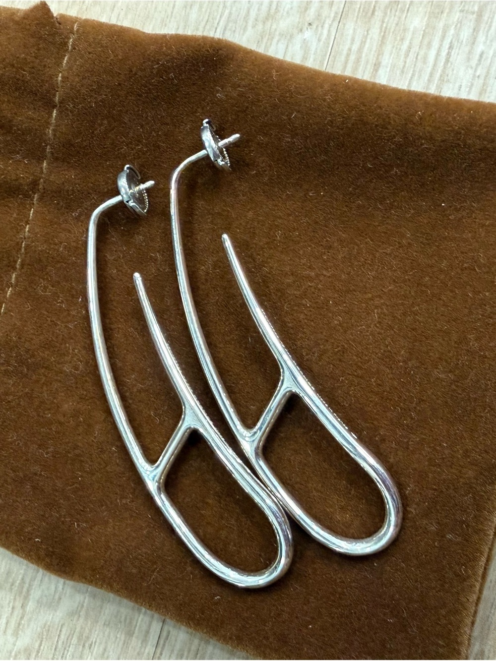Hermès Chaine d'Ancre Punk (or Twist) Hoop Earring - Picture 5 of 7